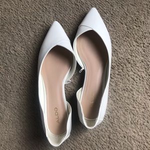 Aldo white pointed flats